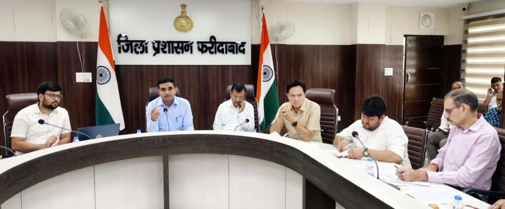 Officers should expedite the resolution of pending public complaints: Vikram Singh