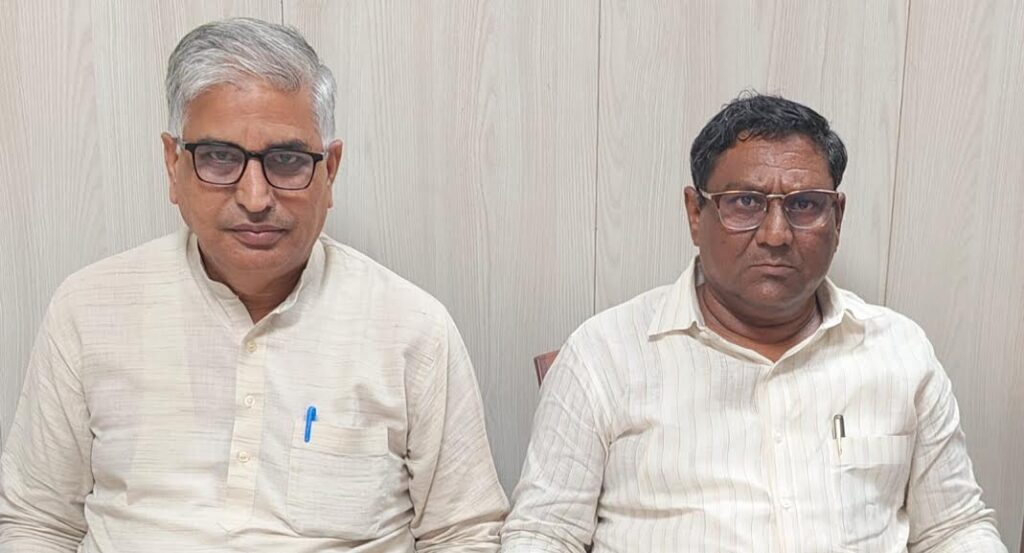 अनंगपुर गांव को तोडऩा घोर निंदनीय, सरकार गांव को बचाने के लिए निकालें रास्ता : सुभाष लांबा Demolishing Anangpur village is highly condemnable, government should find a way to save the village: Subhash Lamba
