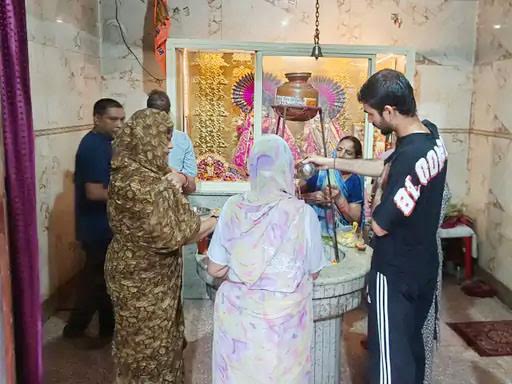 फरीदाबाद में हर-हर महादेव के जयकारों से गूंजे मंदिर Temples in Faridabad reverberated with chants of Har Har Mahadev