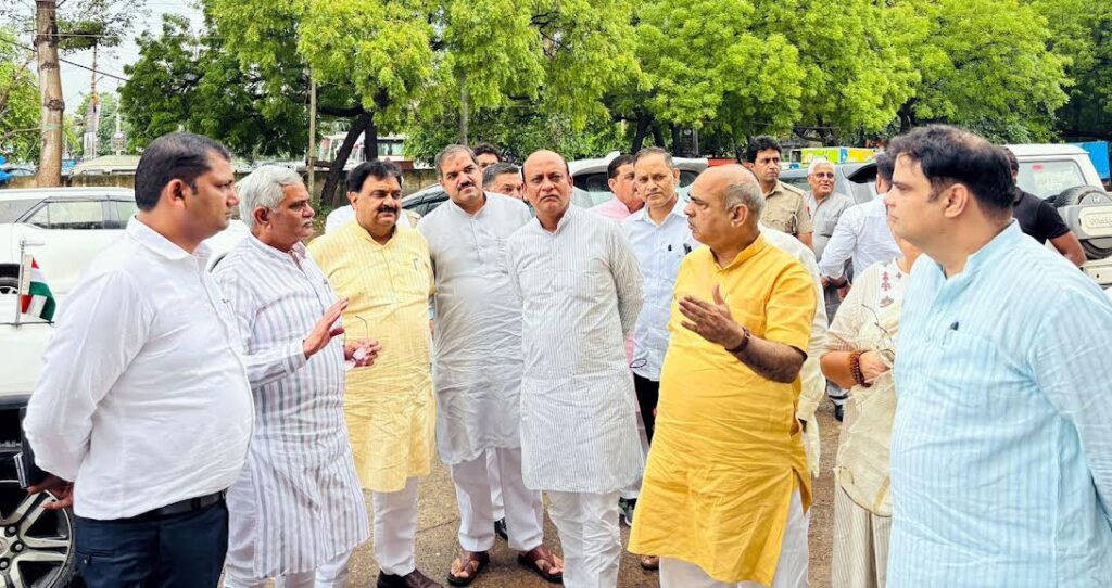 पीढिय़ों को इतिहास से जोडऩे में सहायक सिद्ध होगा विभाजन विभीषिका स्मृति दिवस : डा. मिड्ढा Partition Horror Memorial Day will prove helpful in connecting generations with history: Dr. Middha