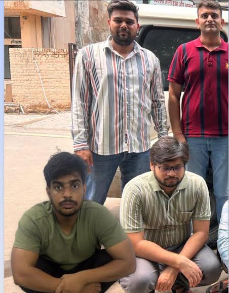 शेयर मार्केट में निवेश के नाम पर ठगी, दो आरोपित गिरफ्तार Fraud in the name of investment in share market, two accused arrested