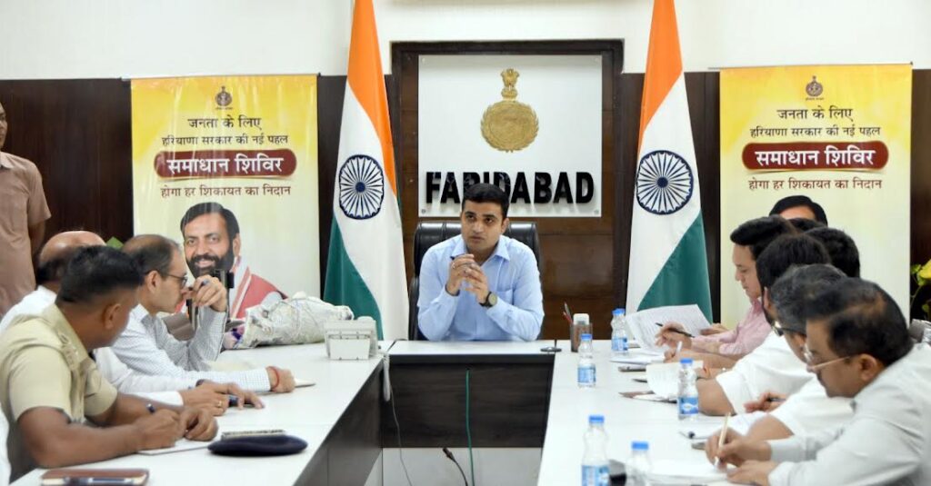 बाहरी परीक्षार्थियों के ठहराव के लिए करें विशेष व्यवस्था : विक्रम सिंह Make special arrangements for the stay of external candidates: Vikram Singh