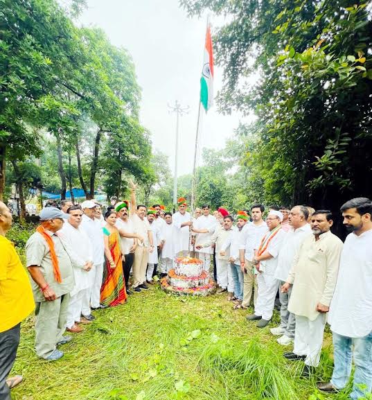 देश को आजाद कराने में कांग्रेस नेताओं का रहा अह्म योगदान : बलजीत कौशिक Congress leaders played an important role in liberating the country: Baljeet Kaushik