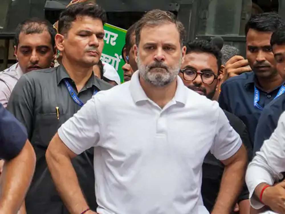 सावरकर मानहानि केस-राहुल की सुरक्षा की मांग वाली याचिका वापस Savarkar defamation case-Petition seeking protection for Rahul withdrawn
