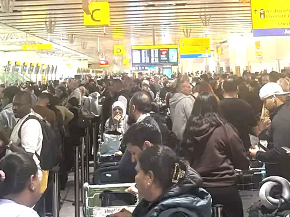 यूरोप के बड़े एयरपोर्ट्स पर साइबर अटैक:चेक-इन और बोर्डिंग सिस्टम ठप Cyberattacks hit major European airports: Check-in and boarding systems disrupted