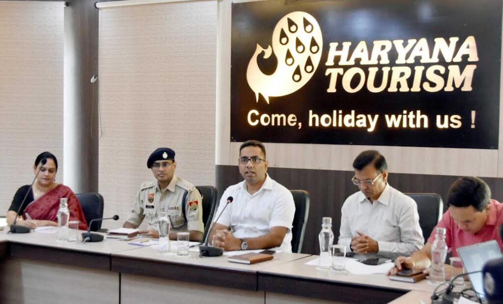दिवाली मेला होगा कलाकारों और व्यापारियों के लिए सुनहरा अवसर : डॉ. शालिन Diwali fair will be a golden opportunity for artists and traders: Dr. Shalin