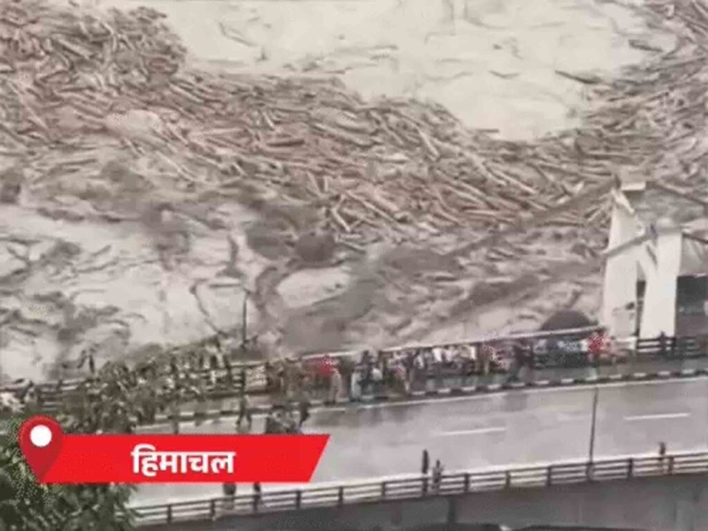 SC बोला- बारिश से पहाड़ों पर तबाही का कारण इंसान SC said- humans are the reason behind the destruction caused by rain in the mountains