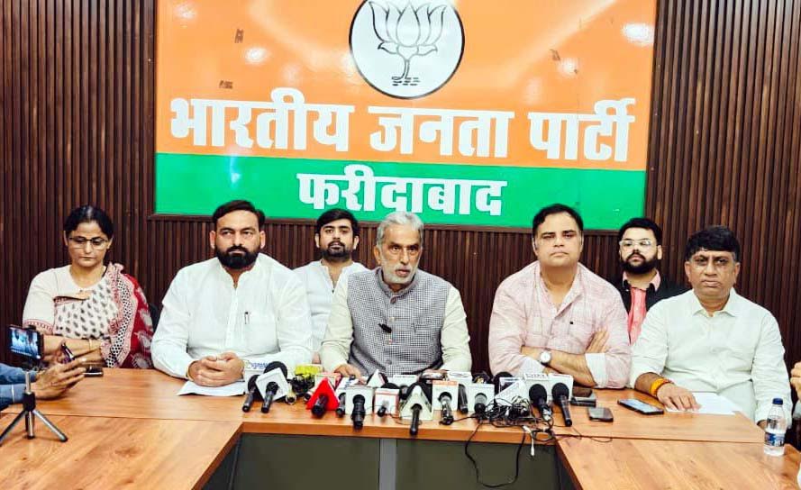 स्वदेशी संकल्प एक नारा नहीं, बल्कि आत्मनिर्भर और विकसित भारत की नींव है : कृष्णपाल गुर्जर Swadeshi resolution is not a slogan, but the foundation of a self-reliant and developed India: Krishan Pal Gurjar