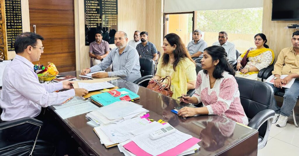जिला युवा महोत्सव में अधिक से अधिक हो युवाओं की भागीदारी There should be maximum participation of youth in the District Youth Festival