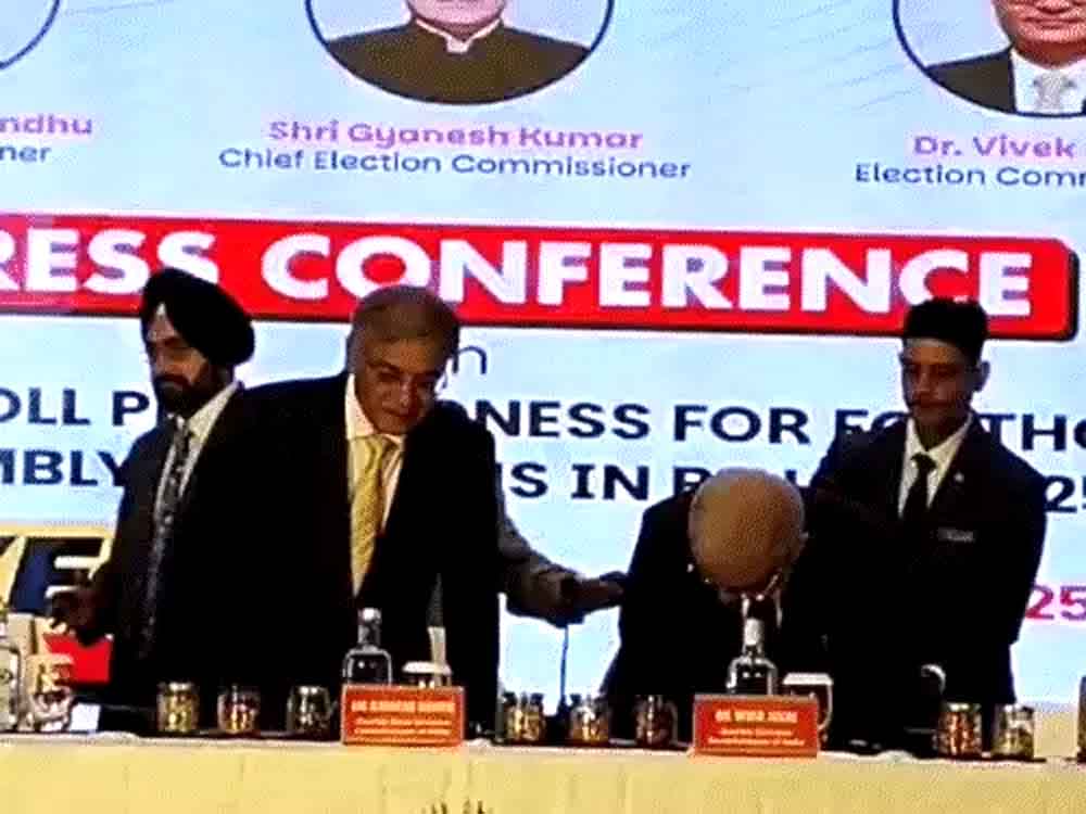 मुख्य चुनाव आयुक्त बोले- बिहार में SIR सफल:अब इसे पूरे देश में कराएंगे Chief Election Commissioner said – SIR successful in Bihar: Now it will be implemented in the entire country