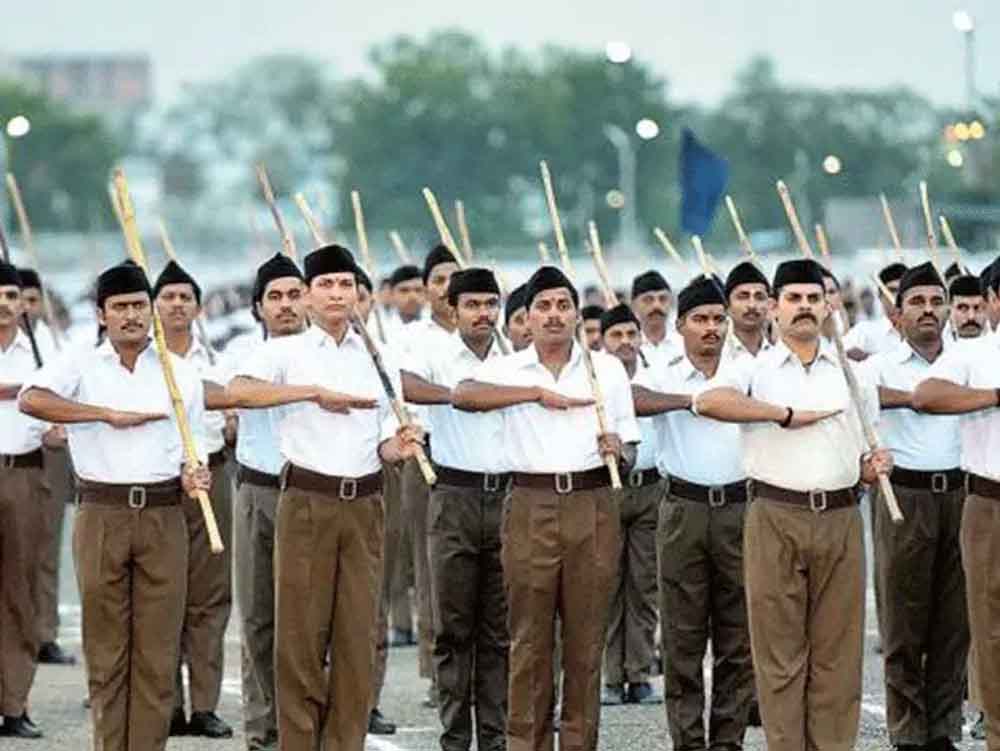 सिद्धारमैया के बेटे ने RSS की तुलना तालिबान से की Siddaramaiah's son compared RSS to Taliban