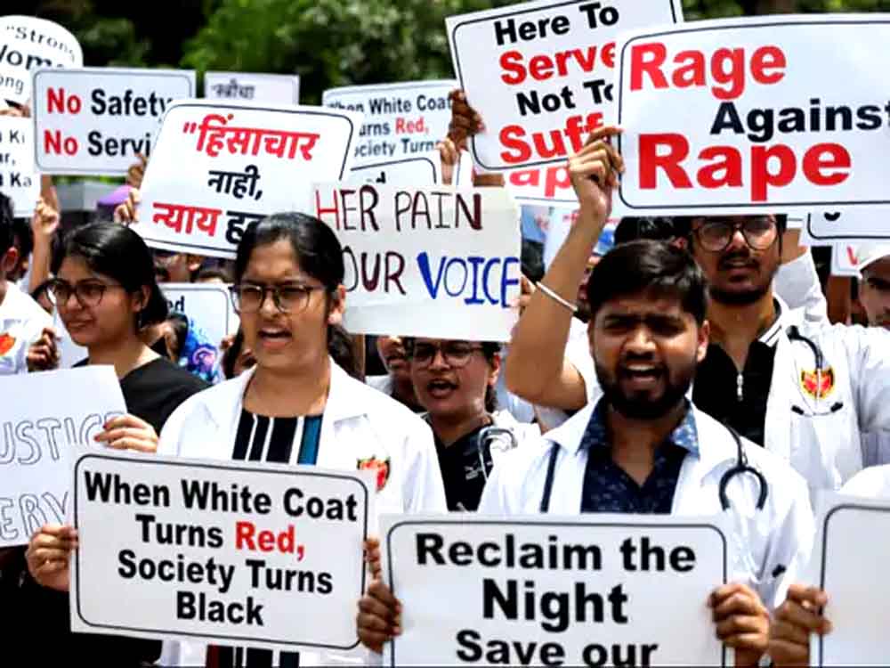 पश्चिम बंगाल के दुर्गापुर में मेडिकल स्टूडेंट से गैंगरेप:3 लोगों ने रास्ता रोका Medical student gang-raped in Durgapur, West Bengal: 3 people blocked the way