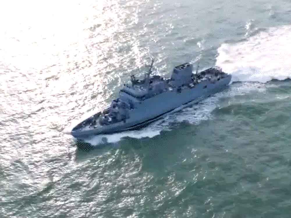INS आन्द्रोत भारतीय नौसेना में शामिल हुआ:उथले पानी में दुश्मन के सबमरीन अटैक रोकेगा INS Androt joins Indian Navy: Will deter enemy submarine attacks in shallow waters