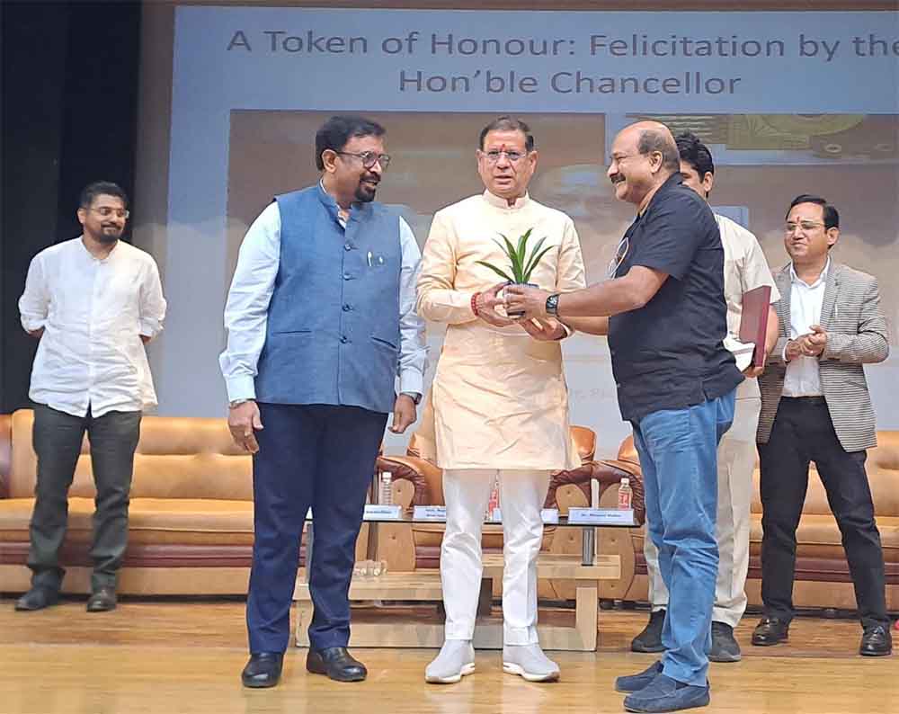 अपने लक्ष्यों को पूरा करें लेकिन समुदाय का भी ख्याल रखें : राजेश नागर Accomplish your goals but also take care of the community: Rajesh Nagar