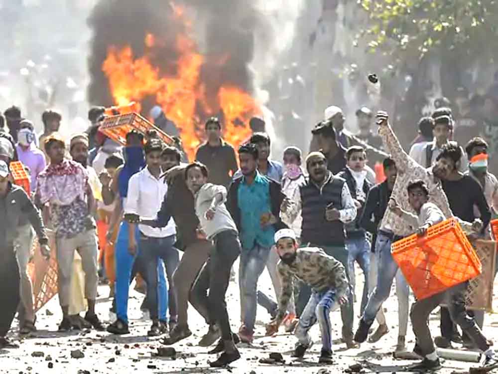 पुलिस बोली-दिल्ली दंगे देश में सत्ता परिवर्तन की साजिश थी Police said – Delhi riots were a conspiracy to change the government in the country.