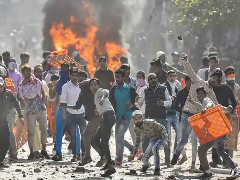 पुलिस बोली-2020 के दिल्ली दंगों में टेरर फंडिंग हुई थी Police said – there was terror funding in the 2020 Delhi riots