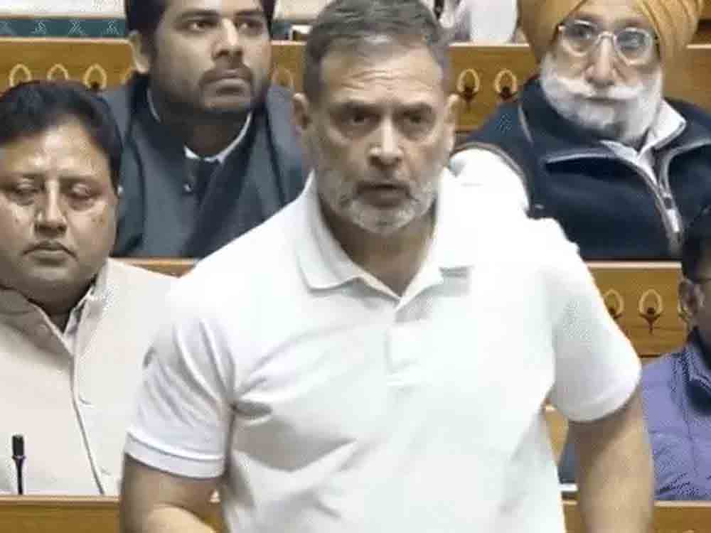 राहुल ने कहा- सरकार प्रदूषण रोकने का प्लान बनाए:रिजिजू बोले- हम संसद में चर्चा को तैयार Rahul said the government should make a plan to control pollution; Rijiju replied that they are ready for a discussion in Parliament.