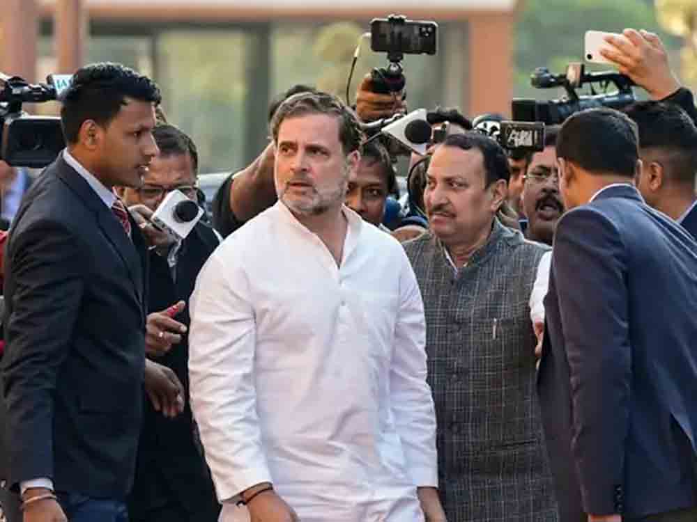 राहुल संसद सत्र के बीच जर्मनी जाएंगे:भाजपा बोली- उनके लिए ‘LoP’ लीडर ऑफ पर्यटन Rahul to visit Germany during Parliament session: BJP says 'LoP' for him is 'Leader of Tourism'