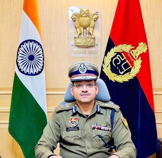 फरीदाबाद पुलिस की बड़ी कार्रवाई; वर्ष 2025 में 1250 से अधिक अपराधियों से 432 वाहन व 8 करोड़ से अधिक की संपत्ति बरामद Faridabad Police in a major action; 432 vehicles and property worth over Rs 8 crore recovered from over 1,250 criminals in 2025