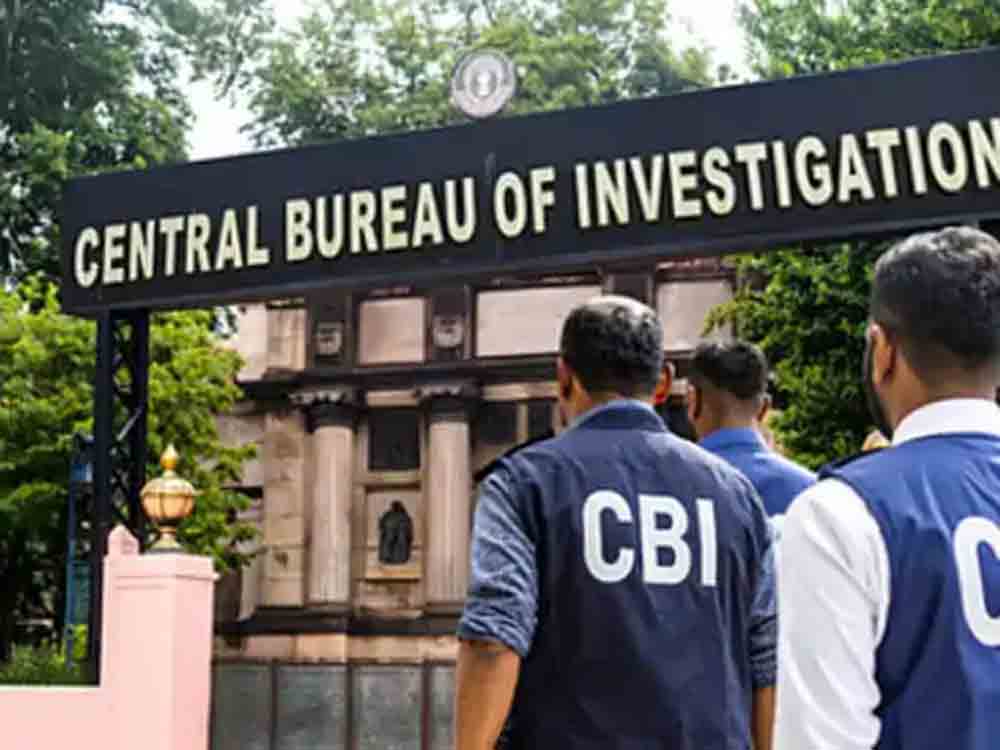 रक्षा मंत्रालय में तैनात लेफ्टिनेंट कर्नल रिश्वत लेते गिरफ्तार A Lieutenant Colonel posted at the Ministry of Defence has been arrested for accepting bribes.