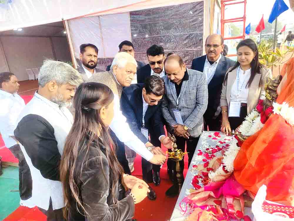आईएमटी चंदावली के उद्योगों में स्थानीय युवाओं को मिले 50 प्रतिशत रोजगार: रघुबीर तेवतिया Local youth should get 50 percent employment in the industries of IMT Chandawali: Raghubir Tewatia