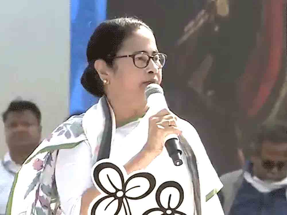 बंगाल की जॉब-गारंटी योजना महात्मा गांधी के नाम पर होगी Bengal's job guarantee scheme will be named after Mahatma Gandhi.
