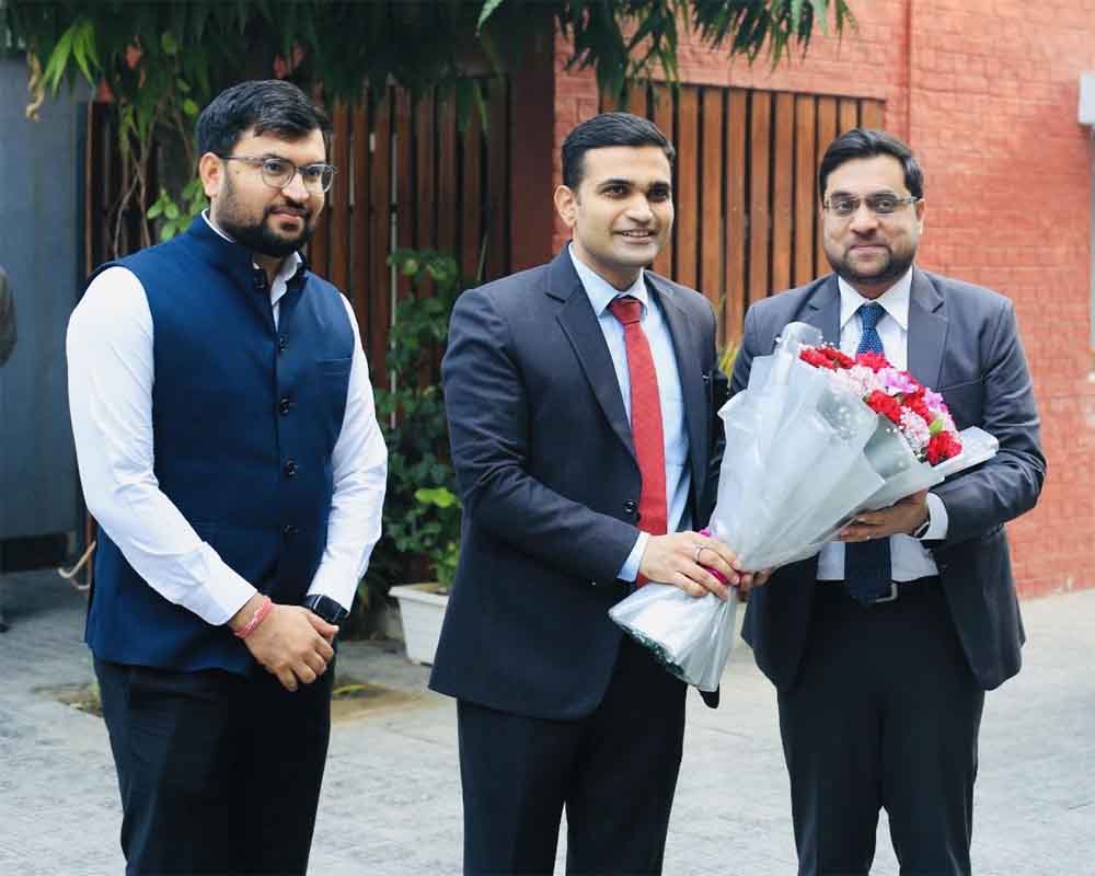 आईएएस आयुष सिन्हा ने फरीदाबाद के उपायुक्त का कार्यभार संभाला IAS Ayush Sinha takes charge as Deputy Commissioner of Faridabad