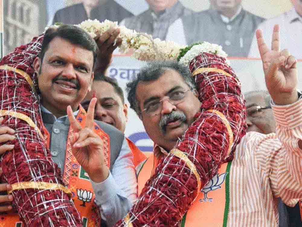 महाराष्ट्र-29 नगर निगमों में 17 पर अकेले BJP का कब्जा Maharashtra: BJP alone holds control of 17 out of 29 municipal corporations.
