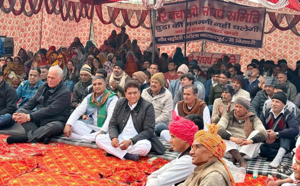 गांवों में वर्षाे से बसे हुए लोगों के मकानों को रिलीज करे हरियाणा सरकार : ललित नागर The Haryana government should release the houses of people who have been living in the villages for years: Lalit Nagar