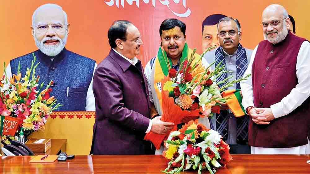 BJP को 20 जनवरी को नया अध्यक्ष मिलेगा:चुनाव नोटिफिकेशन जारी After 30 years, the Thackeray family is out of power in Mumbai.