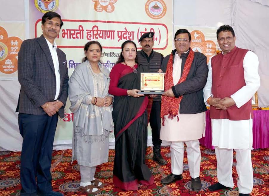 साहिबजादों की वीरता और शहादत से प्रेरणा लेकर राष्ट्र निर्माण में जुटें बच्चे : विपुल गोयल Children should draw inspiration from the bravery and martyrdom of the Sahibzadas and dedicate themselves to nation-building: Vipul Goyal