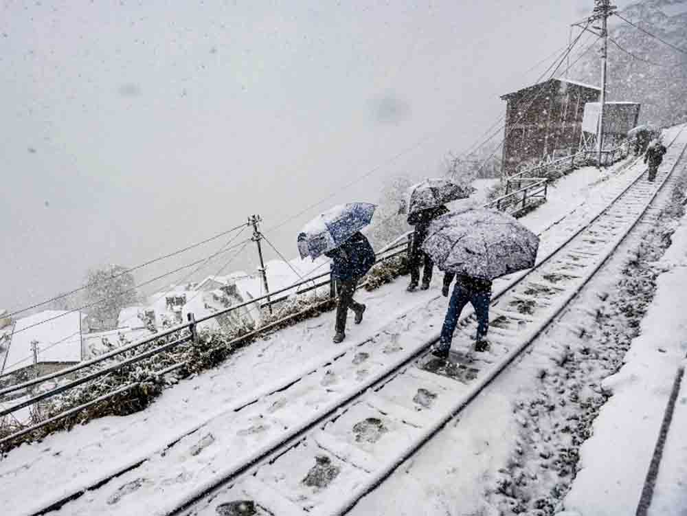 राजस्थान में पारा 10° गिरा, माउंट आबू में माइनस 7°:UP-MP समेत 5 राज्यों में बारिश Mercury dropped by 10° in Rajasthan, Mount Abu minus 7°: Rain in 5 states including UP-MP
