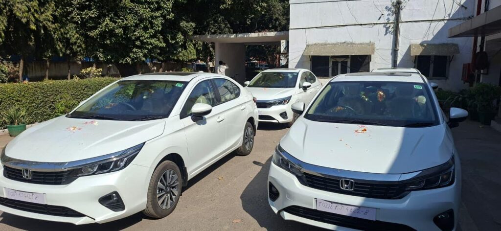 Four new vehicles join the Municipal Corporation of Faridabad fleet, speeding up government work