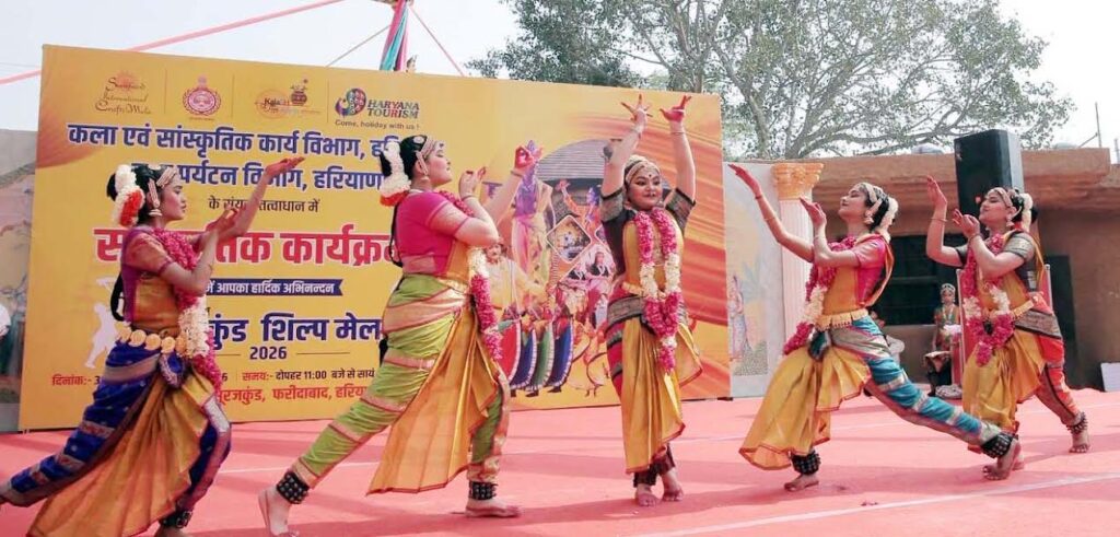 From folk to classical performances held at Chhoti Chaupal, the audience was mesmerized.