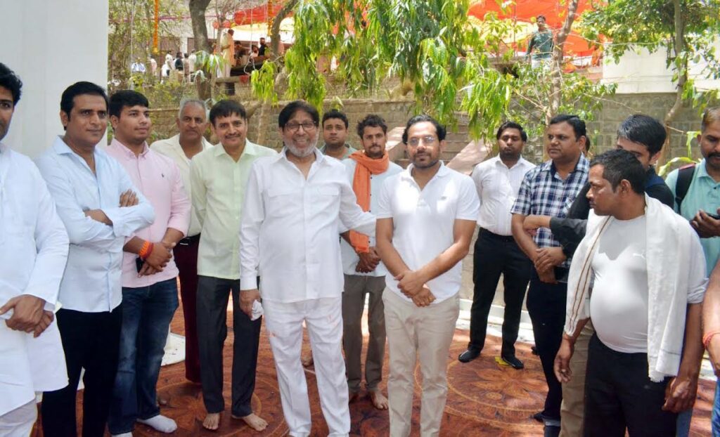 Establishment of Shiv family in Satya Siddh Baba Satkund temple, enthusiasm among devotees