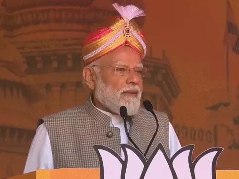 मोदी बोले- कांग्रेस ने DMK की पीठ में छुरा घोंपा Modi said – Congress stabbed DMK in the back