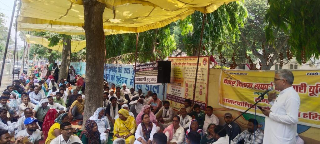 सरकार व कर्मचारी संगठनों के बीच हुई बातचीत के बाद हड़ताल 30 जून तक स्थगित : सुभाष लांबा Kayari na pantotongtong na gobierno tan saray unyon na empleyado, say welga et intunda anggad Hunyo 30: Subhash Lamba