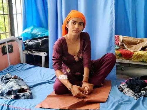सरकारी अस्पताल की पार्किग में महिला की हुई डिलीवरी, टॉर्च पकड़े खड़ी रही महिला स्टाफ Inclination towards Kejriwal is growing among the educated youth of Haryana: Pt. Rajendra Sharma