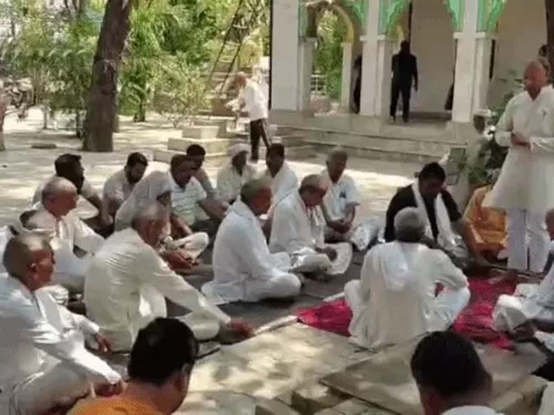 फरीदाबाद में बांध बनाने के विरोध में किसानों की पंचायत Farmers' Panchayat in Faridabad to protest against dam construction