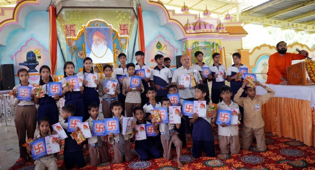 आशाराम बापू आश्रम में विद्यार्थी शिविर का दूसरा दिन सम्पन्न Second day of student camp concludes at Asaram Bapu Ashram