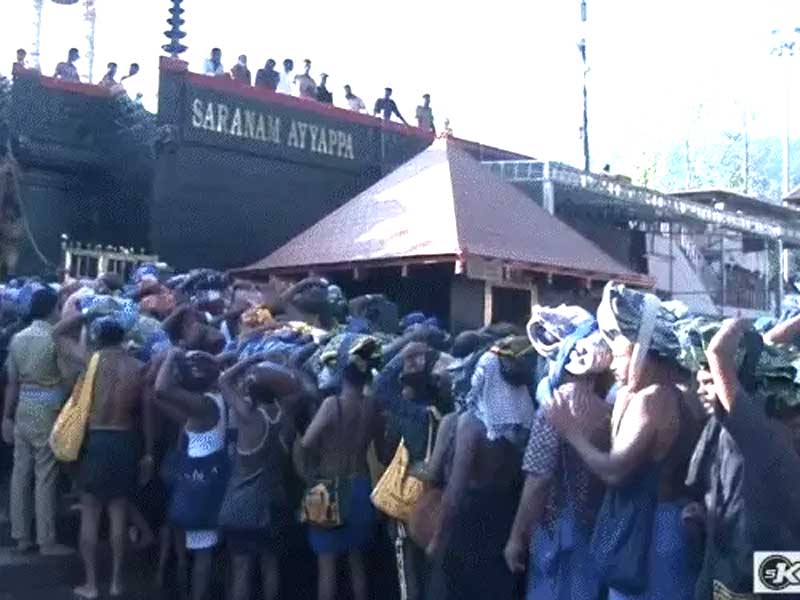 सबरीमला में महिलाओं की एंट्री मामला, SC का फैसला सुरक्षित SC reserves verdict on women's entry into Sabarimala