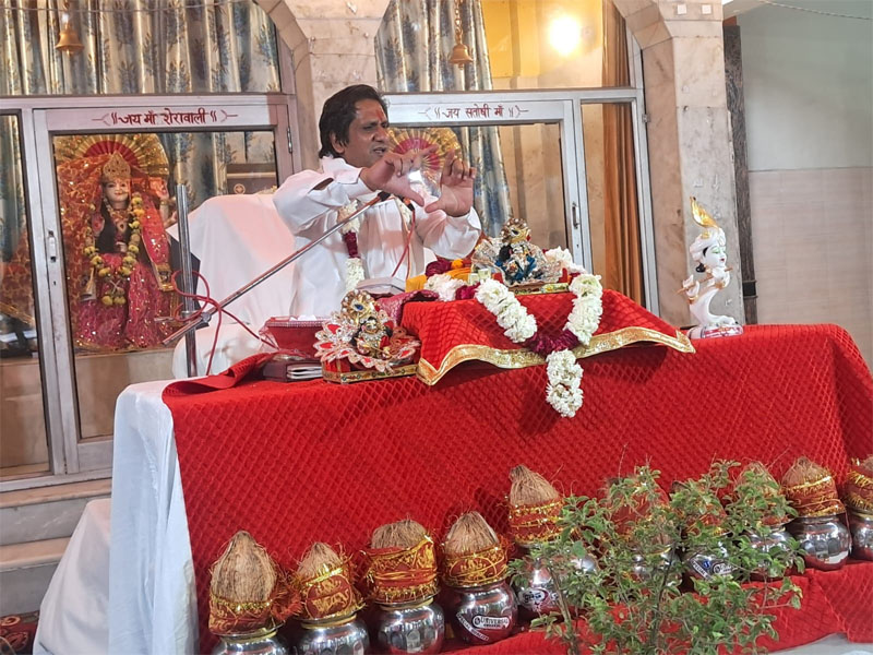 बल्लभगढ़ प्रेस क्लब के श्रीमद् भागवत ज्ञान यज्ञ में उमड़ा श्रद्धालुओं का सैलाब बल्लभगढ़ प्रेस क्लब के श्रीमद् भागवत ज्ञान यज्ञ में उमड़ा श्रद्धालुओं का सैलाब