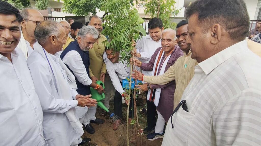 12 वर्षों में देश और फरीदाबाद ने विकास के नए आयाम स्थापित किए : कृष्ण पाल गुर्जर The country and Faridabad have scaled new heights of development over the past 12 years: Krishan Pal Gurjar