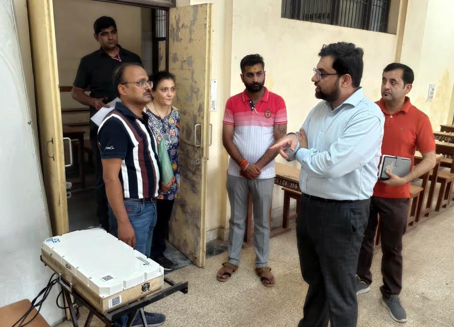 नीट पुनर्परीक्षा-2026 के सफल एवं निष्पक्ष आयोजन हेतु जिला प्रशासन की व्यापक तैयारियां Comprehensive preparations by the district administration for the successful and fair conduct of the NEET re-examination (2026).