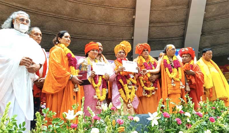 अंतर्राष्ट्रीय धर्म संसद में गूंजा श्रीकृष्ण जन्मभूमि मुक्ति, गौ रक्षा और सनातन बोर्ड गठन का स्वर The voices of Sri Krishna Janmabhoomi liberation, cow protection and formation of Sanatan Board resonated at the International Parliament of Religions.