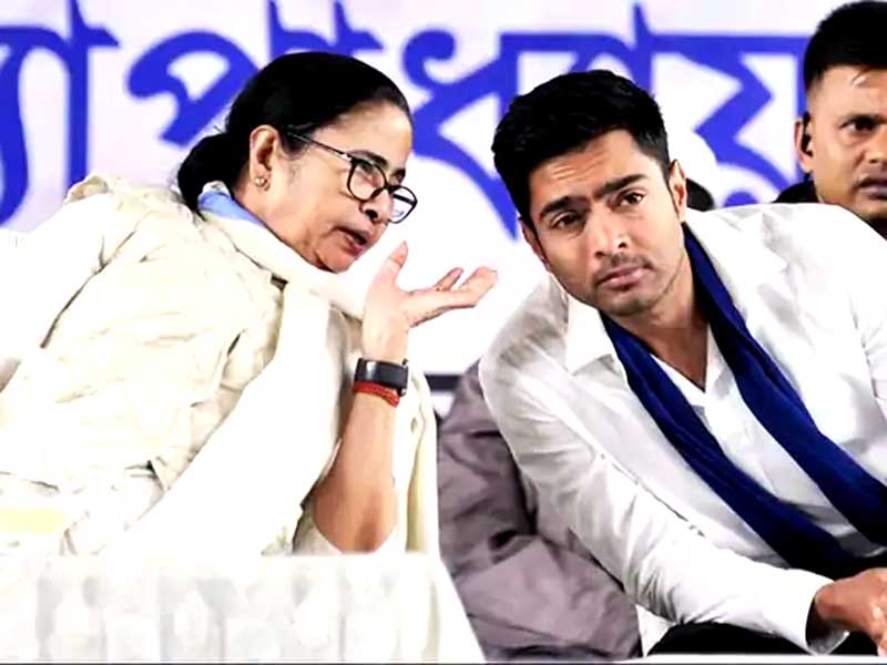 TMC ने ममता को पार्टी प्रमुख बताया:चुनाव आयोग को वर्किंग कमेटी की लिस्ट भेजी The TMC designated Mamata as the party chief and submitted the list of the working committee to the Election Commission.