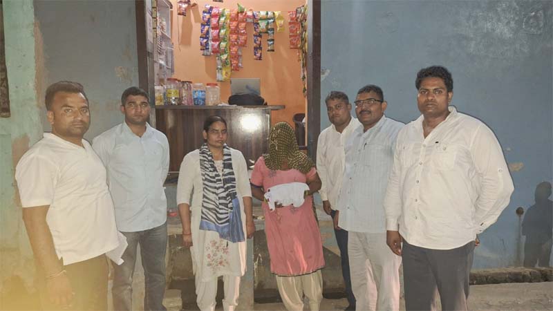 अन्य अपराधियों तक पहुँचने का प्रयास कर रही है trying to reach other criminals