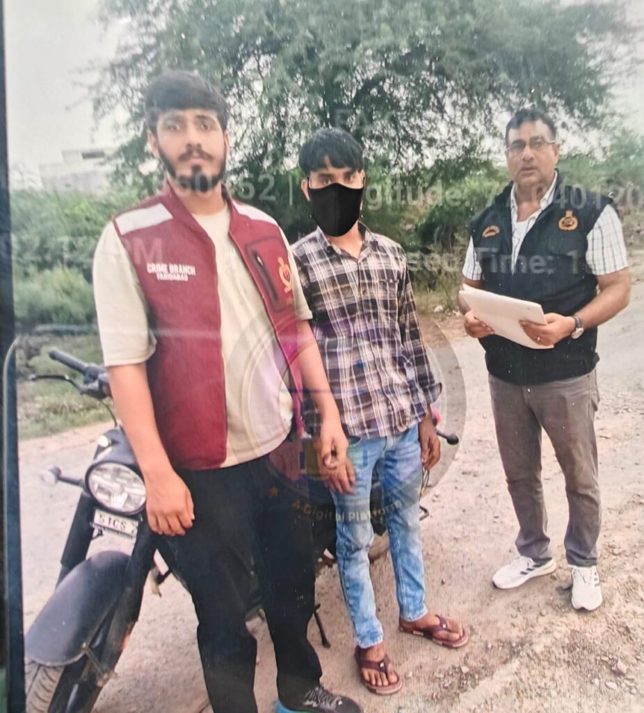 वाहन चोर काबू, चोरी की मोटरसाइकिल की बरामद, अपराध शाखा AVTS सिकरोना की टीम ने भेजा जेल Vehicle thief apprehended, stolen motorcycle recovered; the AVTS Sikrona team of the Crime Branch has sent him to jail.