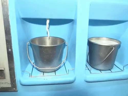 मुंबई में दूध ₹100 के पार, थोक भाव ₹9 बढ़ा:नई कीमत एक सितंबर से लागू Milk prices in Mumbai cross ₹100; wholesale rate up by ₹9; new prices effective from September 1.
