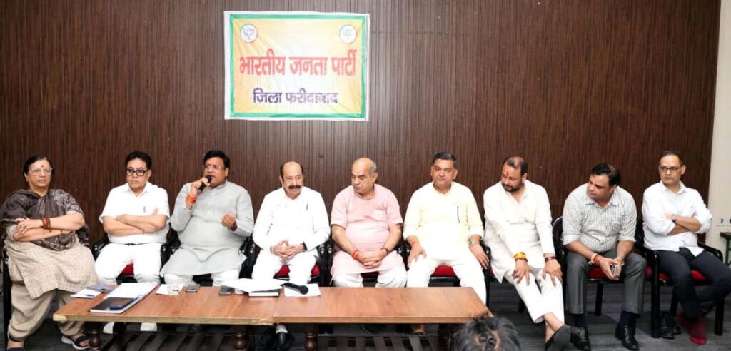 विभाजन की त्रासदी से सीख लेकर राष्ट्र की एकता को और मजबूत करना हमारा दायित्व : विपुल गोयल It is our responsibility to strengthen the nation's unity by learning from the tragedy of Partition: Vipul Goel.